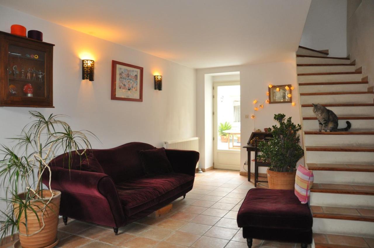 La Rialhe Bed & Breakfast Taulignan Exterior photo